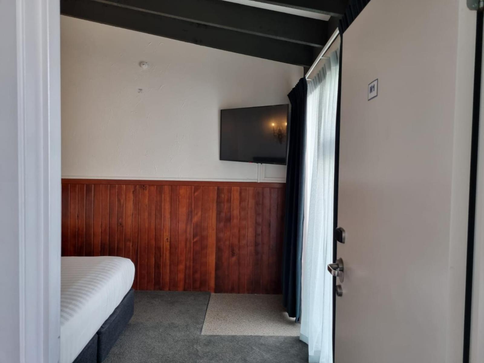 Lakeview Colonial House Куийнстаун Екстериор снимка
