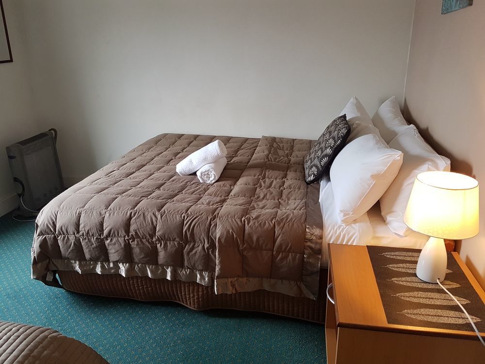 Lakeview Colonial House Куийнстаун Екстериор снимка